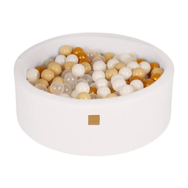 Handgemaakte ballenbak 90x30cm – Wit Bouclé met 200 gouden, beige, witte & transparante ballen