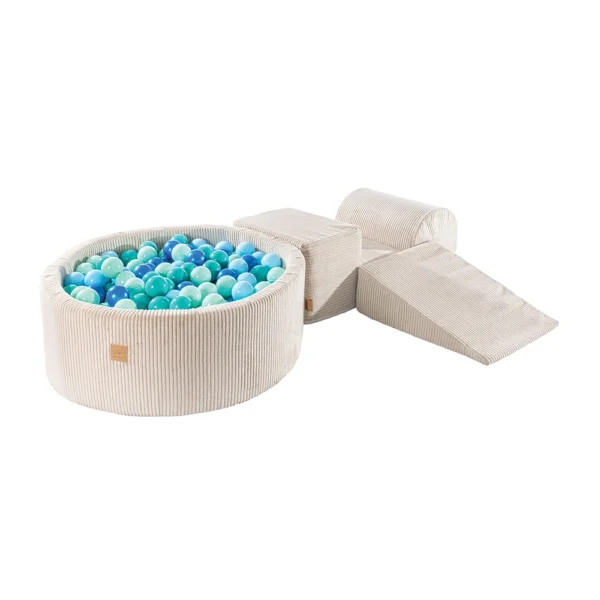 Handgemaakte Speelset met Ballenbak – Ecru & Blauw